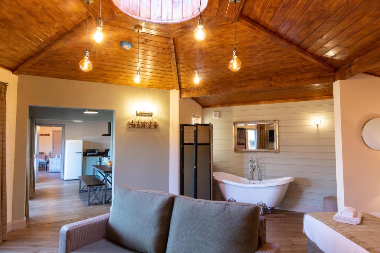 Lodge Wildlands Galway Moycullen