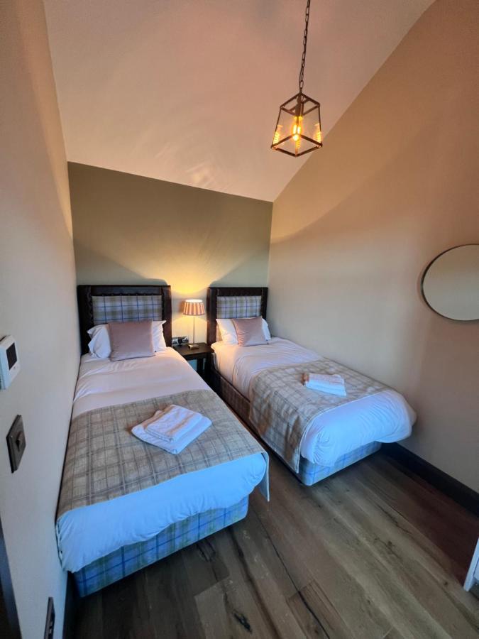 Wildlands Galway Lodge *