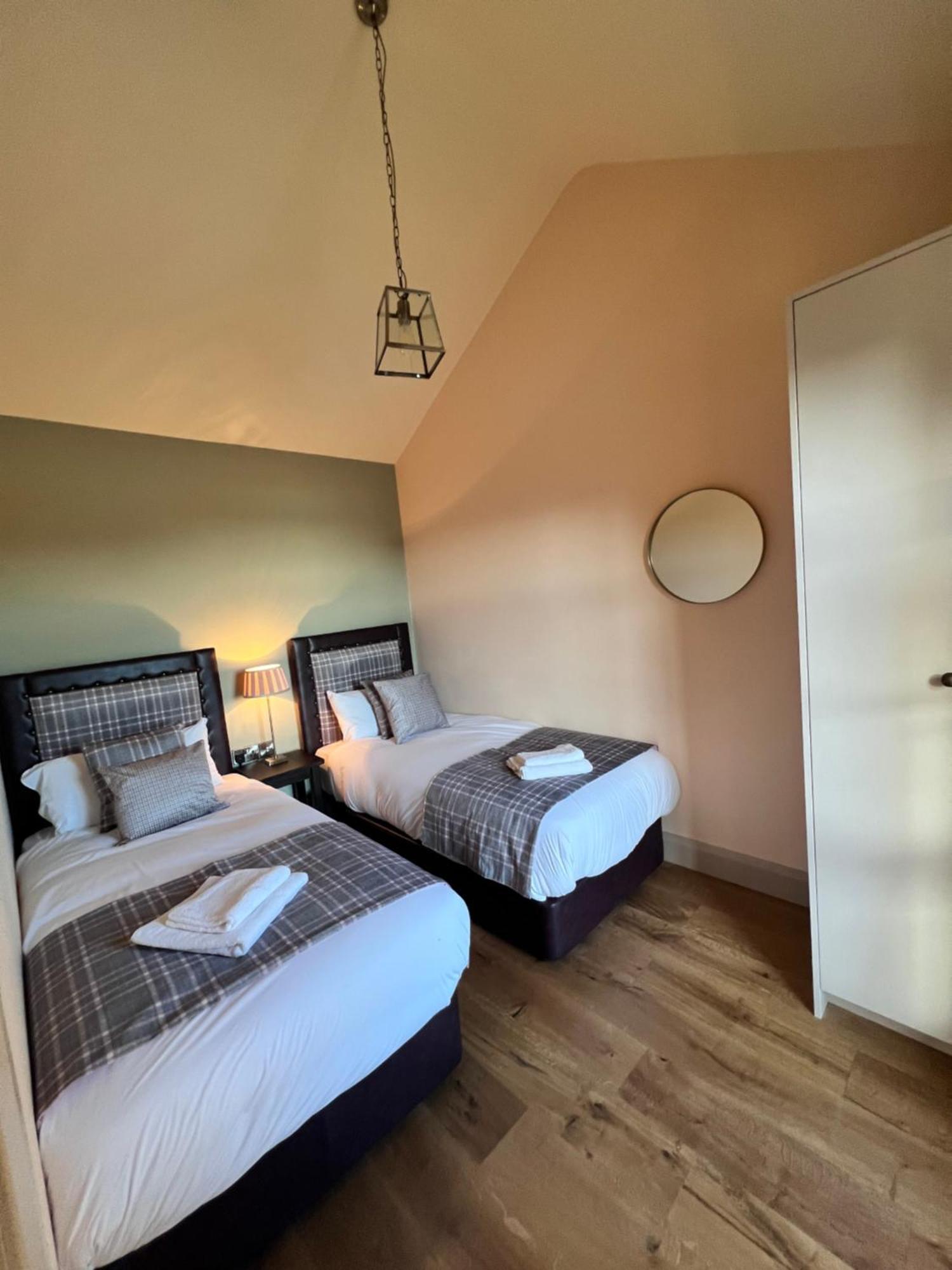 Lodge Wildlands Galway Moycullen