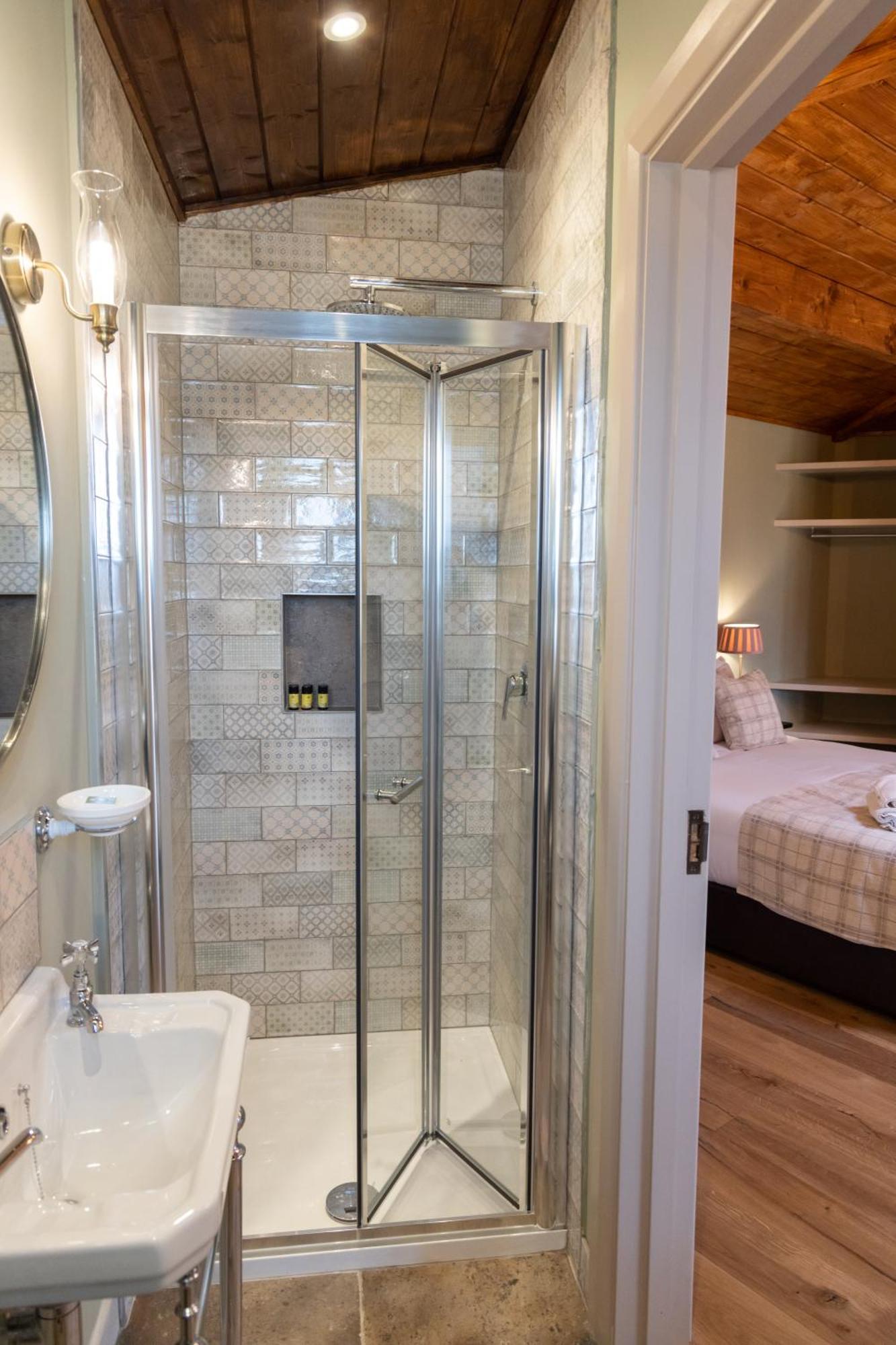 Wildlands Galway Lodge Moycullen